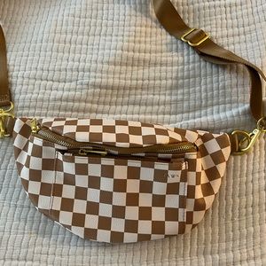 Fawny pack tan/checked